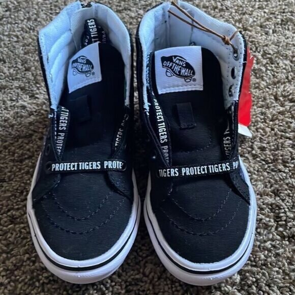 NWT Boys High Top Vans Discovery ProjectCat Tigers - Picture 4 of 8